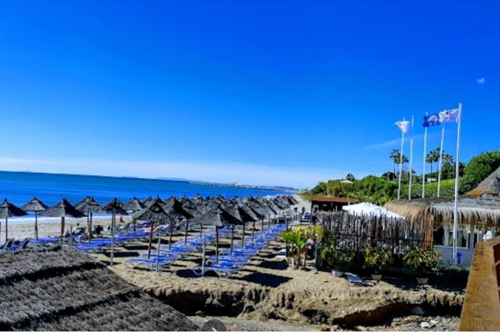 Algaida Beachfront - Seaview Studio Costa Del Sol Appartement Sitio de Calahonda Buitenkant foto